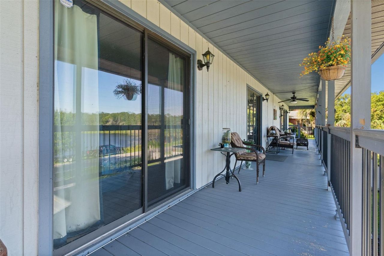 521 MIRROR LAKE DRIVE — photo 5