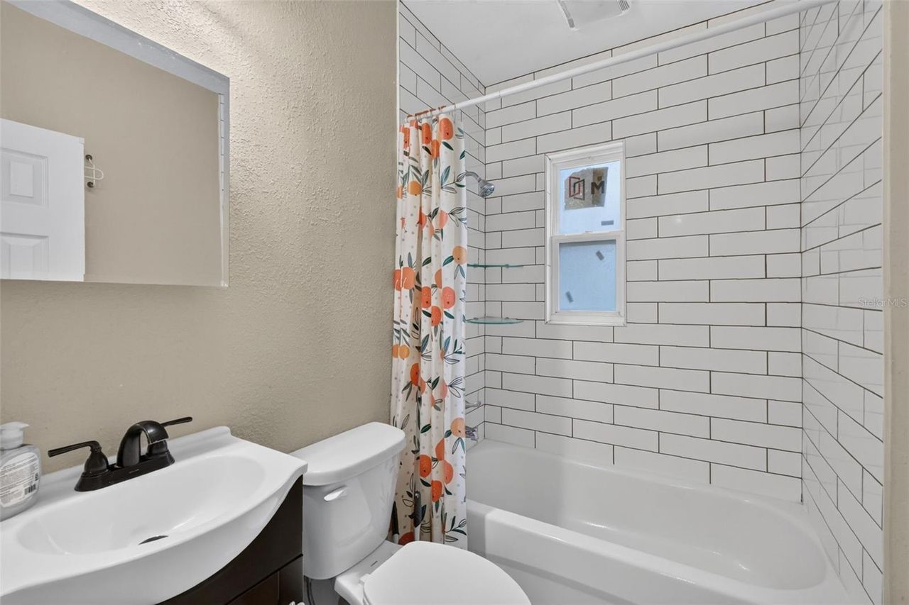 706 MULBERRY STREET — photo 13