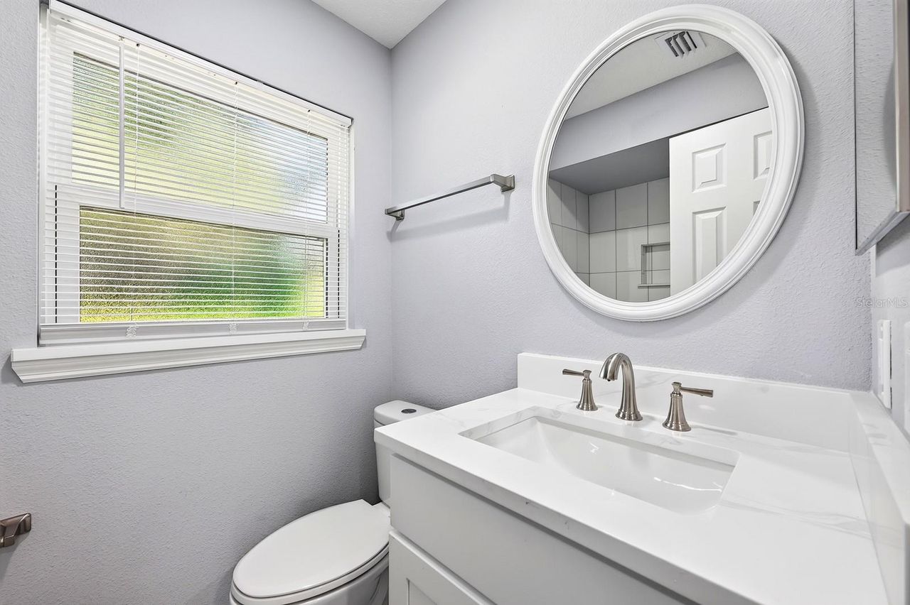 706 ELM AVENUE — photo 13