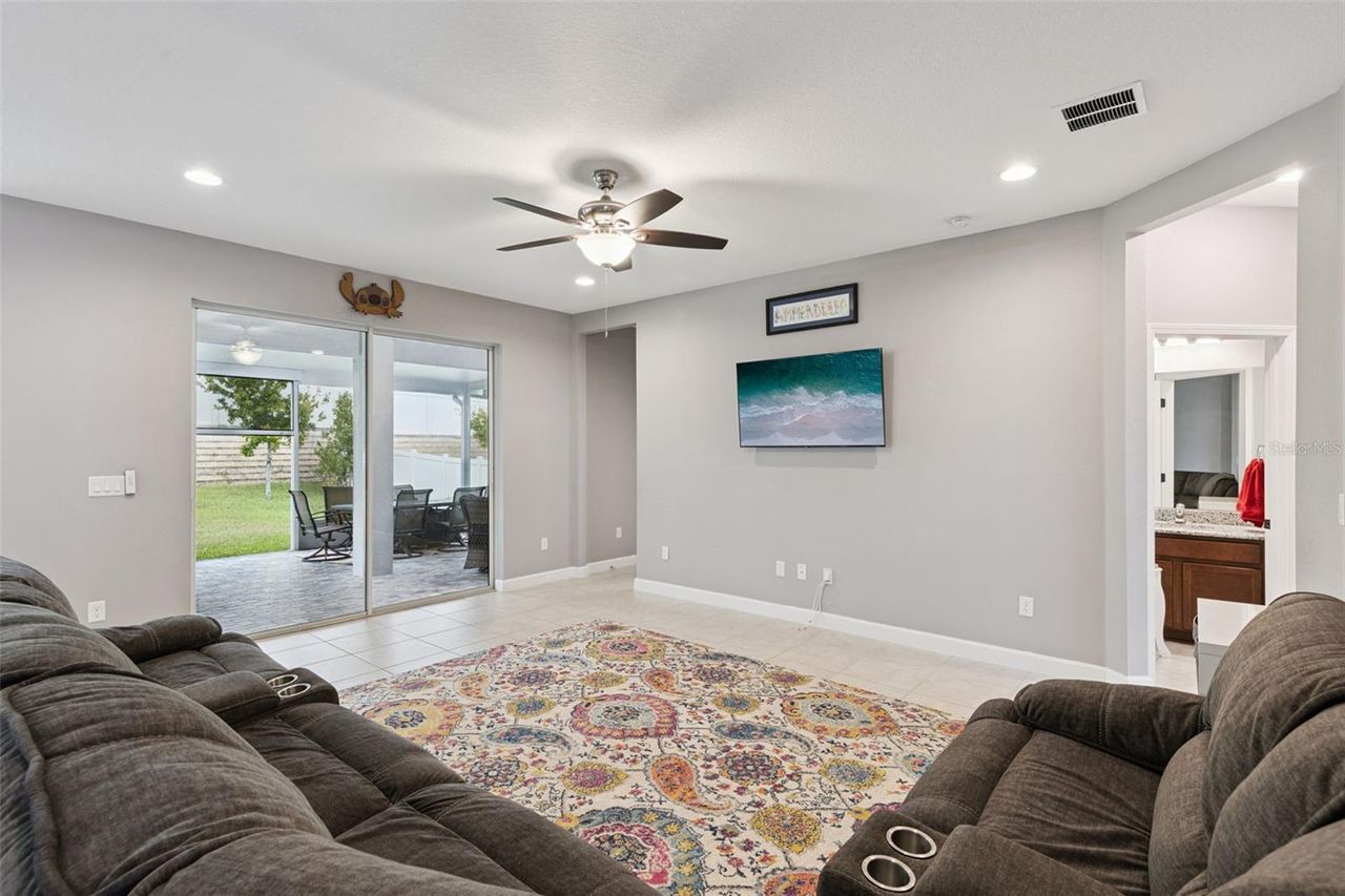 1084 CAVENDER CREEK ROAD — photo 11