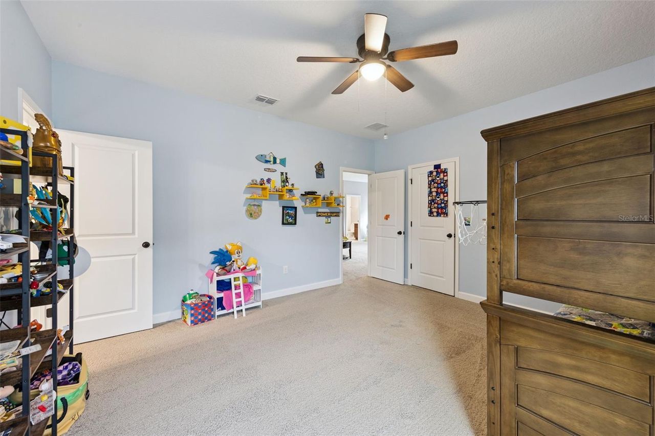 1084 CAVENDER CREEK ROAD — photo 31