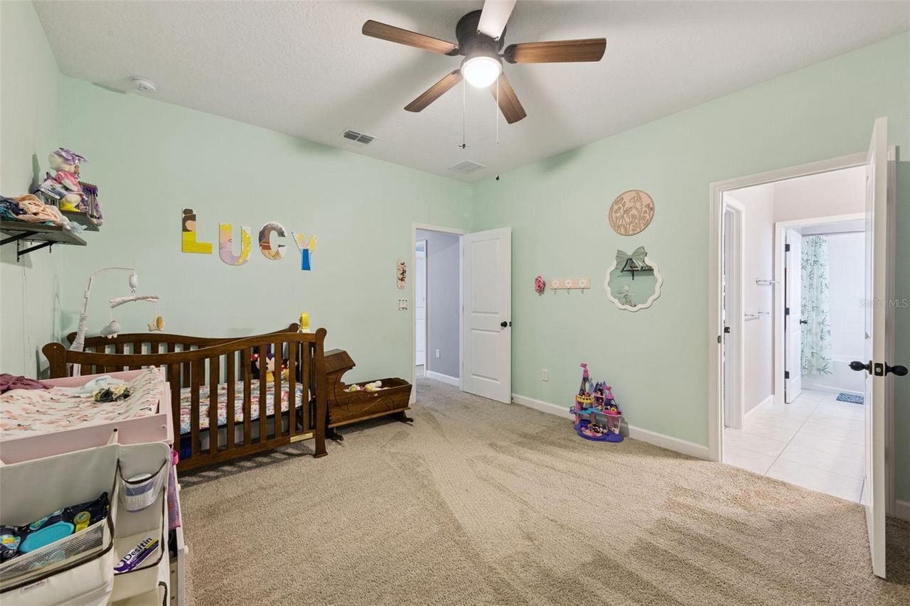 1084 CAVENDER CREEK ROAD — photo 32