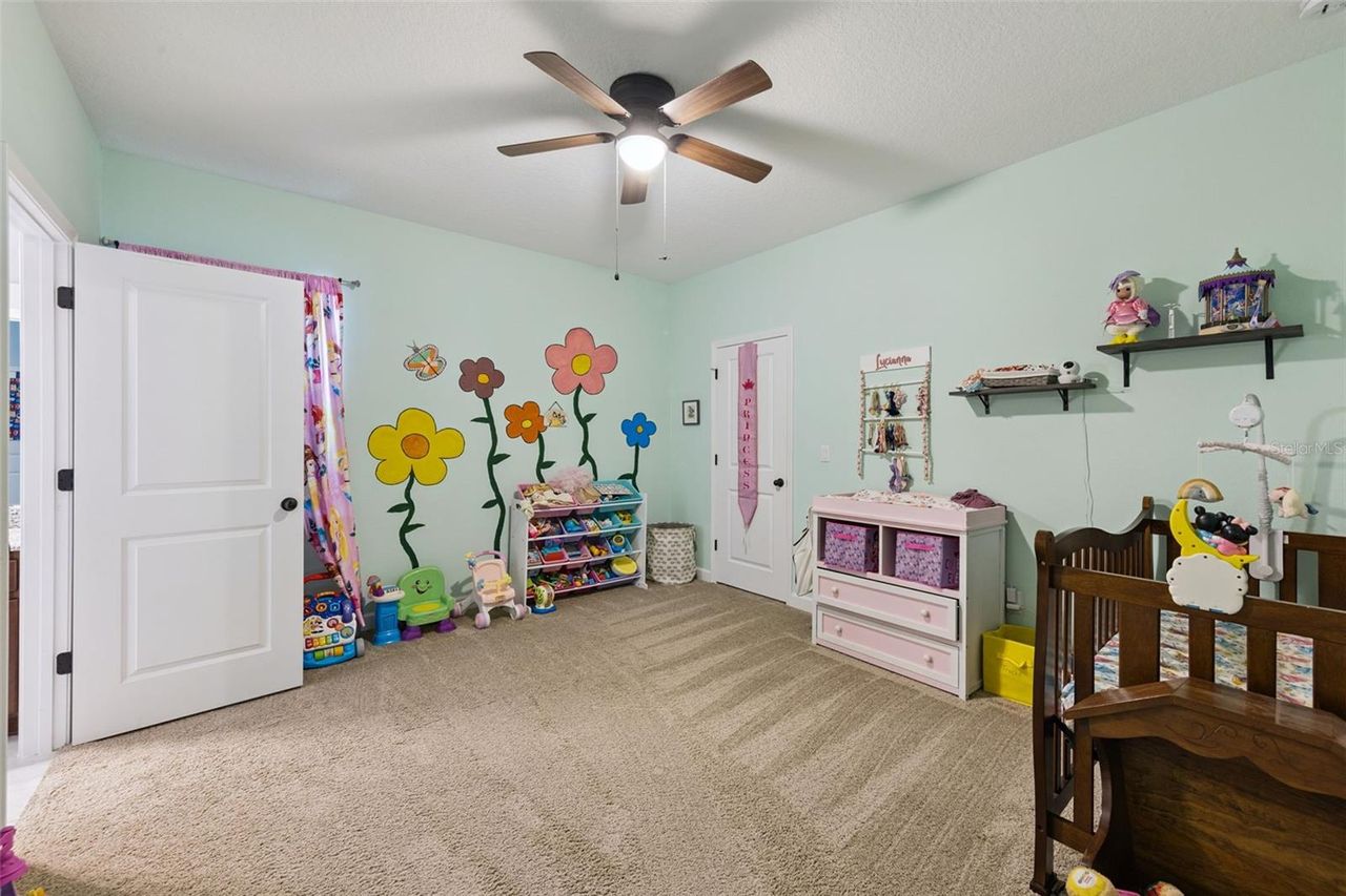 1084 CAVENDER CREEK ROAD — photo 33