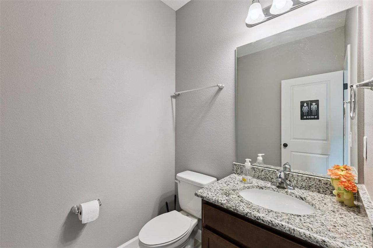1084 CAVENDER CREEK ROAD — photo 35