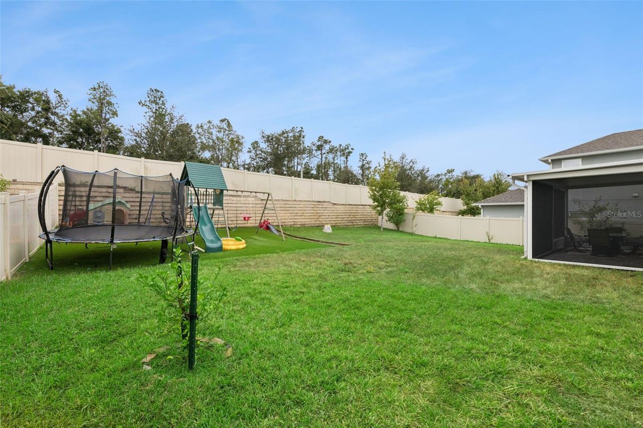 1084 CAVENDER CREEK ROAD — photo 40