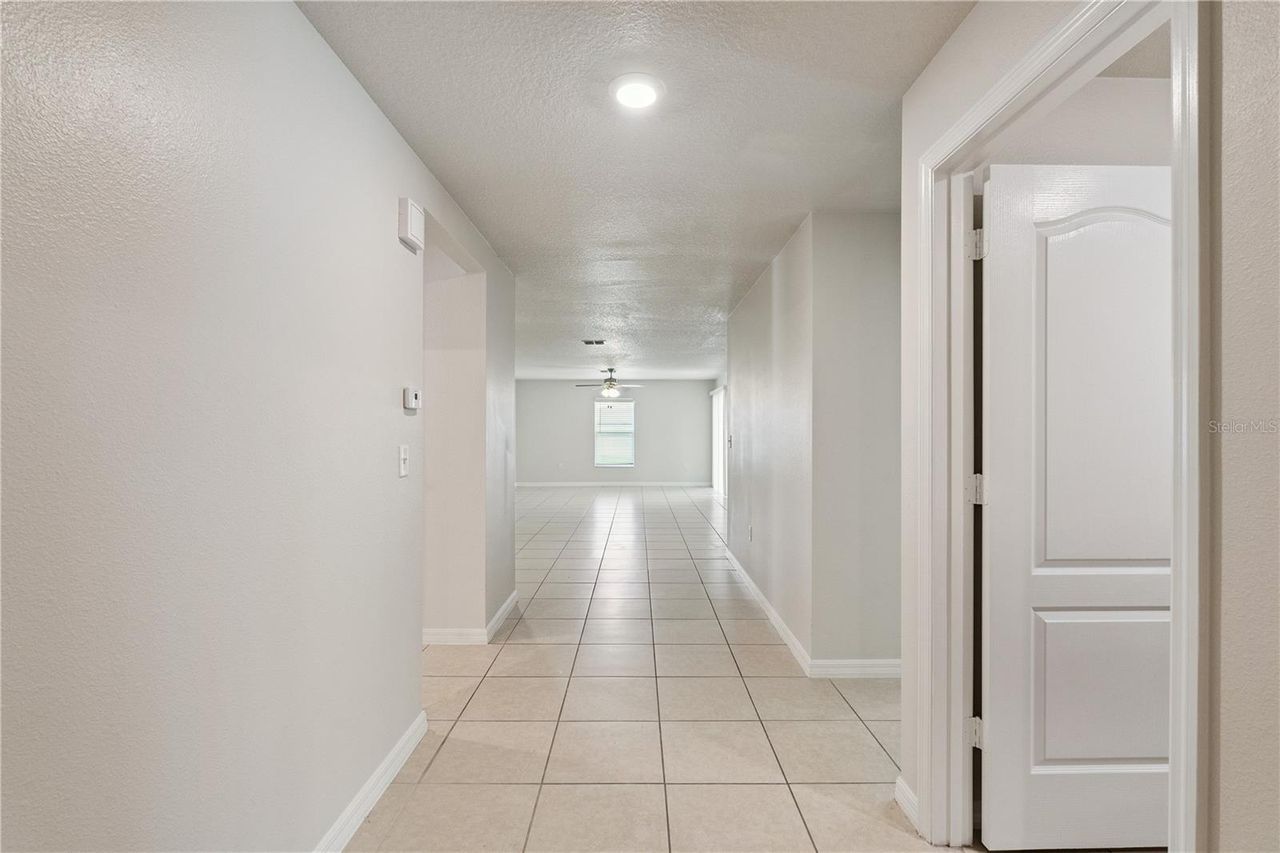 1694 HIDEAWAY FLAT STREET — photo 7