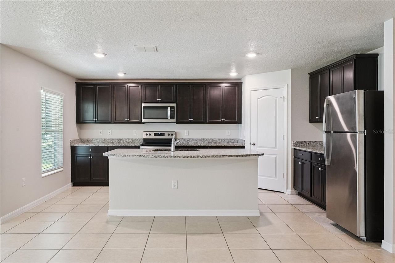 1694 HIDEAWAY FLAT STREET — photo 14