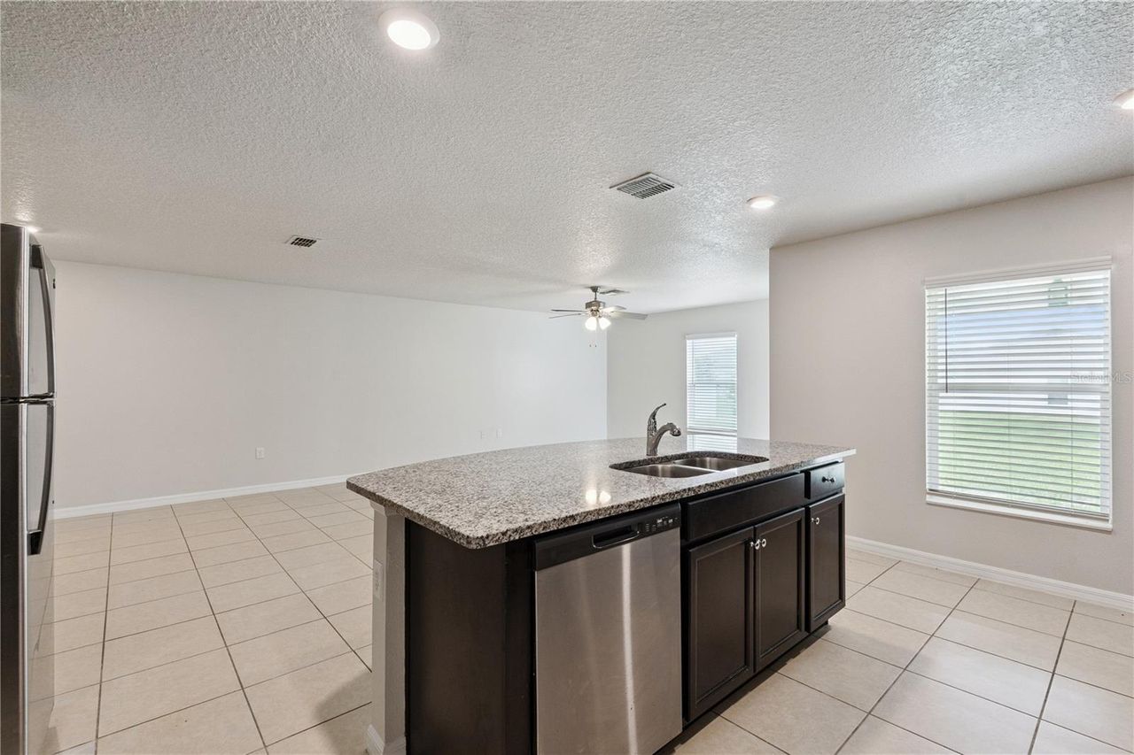 1694 HIDEAWAY FLAT STREET — photo 16