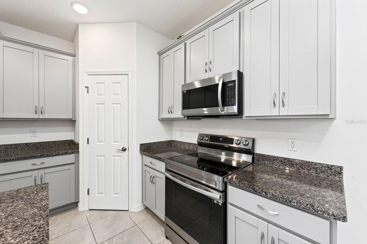 33384 COUNTRY HOUSE DRIVE — photo 10