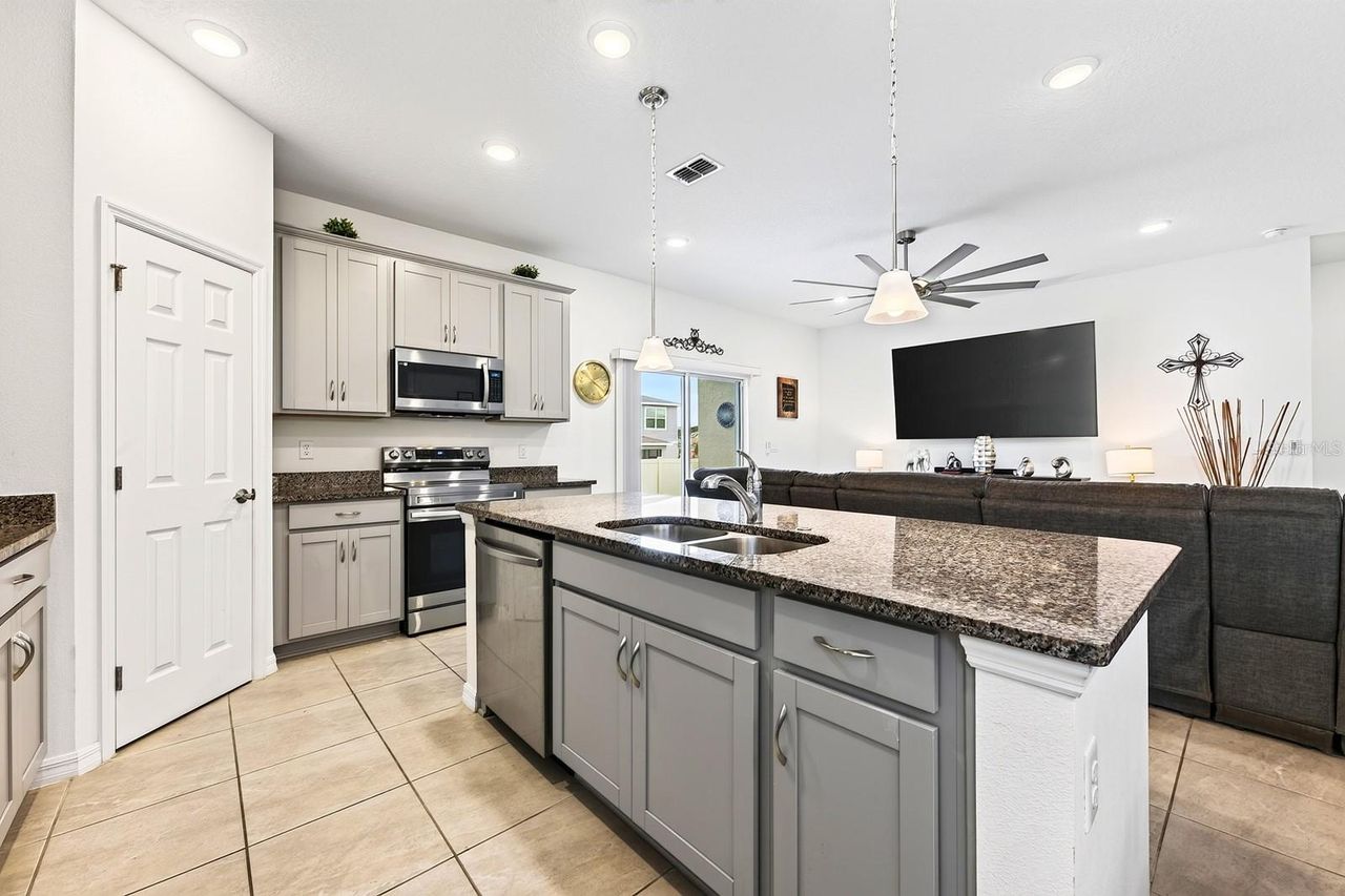 33384 COUNTRY HOUSE DRIVE — photo 12