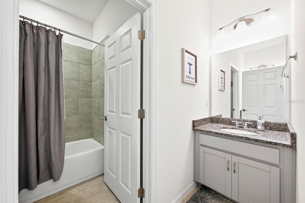 33384 COUNTRY HOUSE DRIVE — photo 19