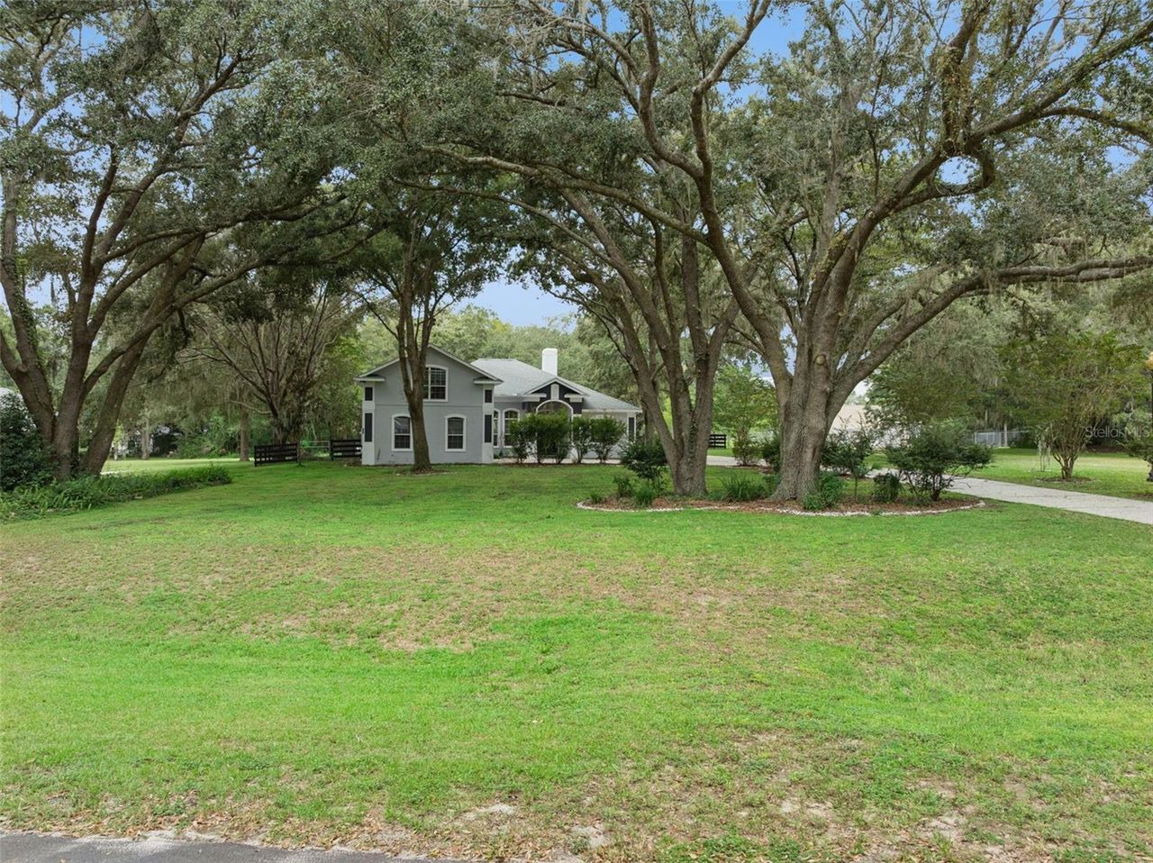 949 HAWK LANDING — photo 1