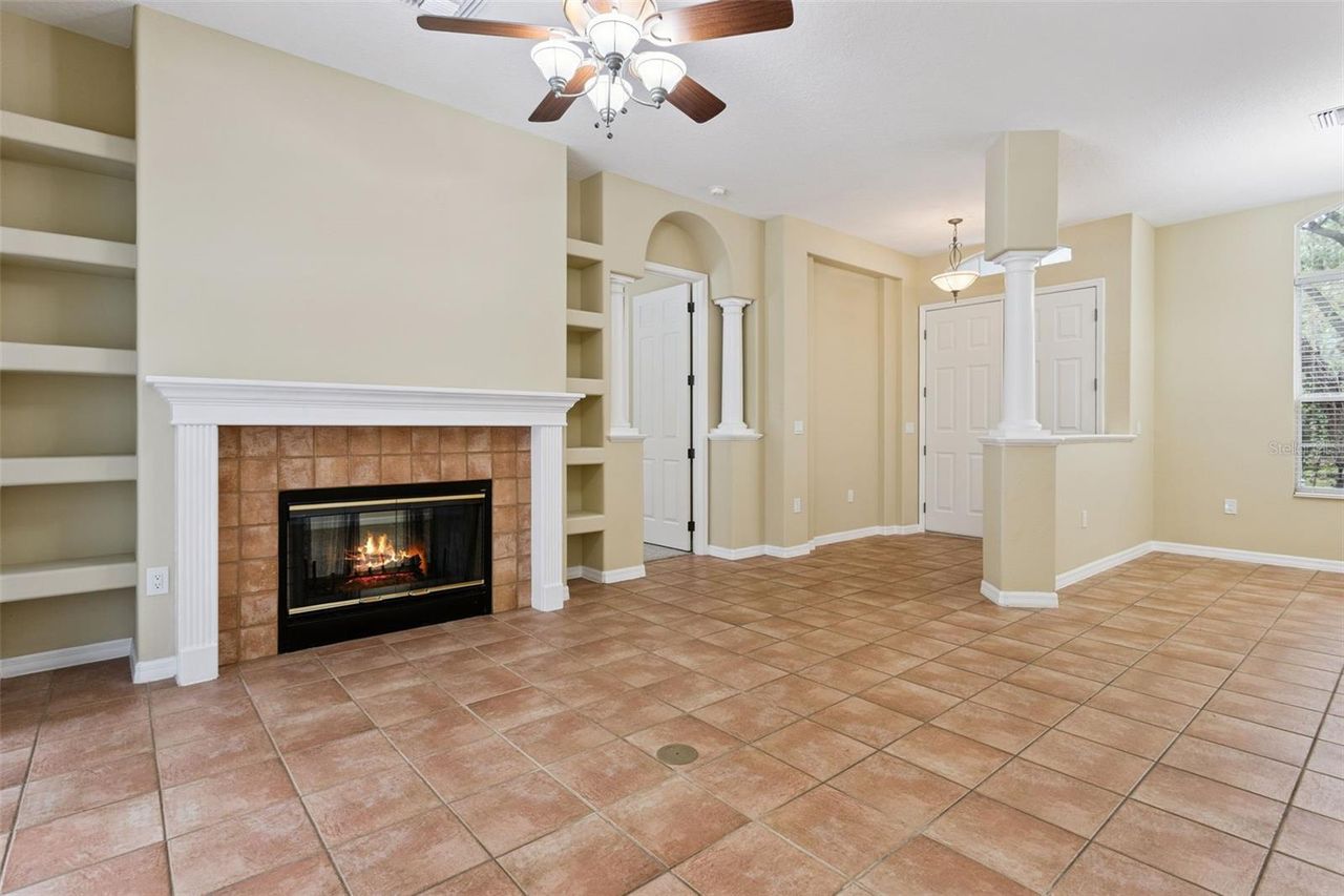 949 HAWK LANDING — photo 8
