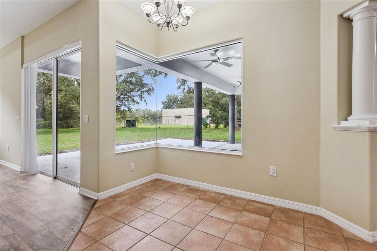 949 HAWK LANDING — photo 11