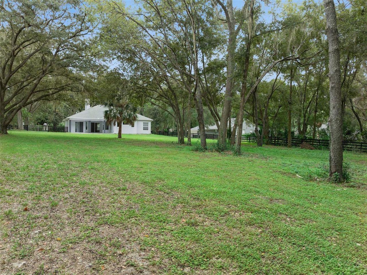 949 HAWK LANDING — photo 51