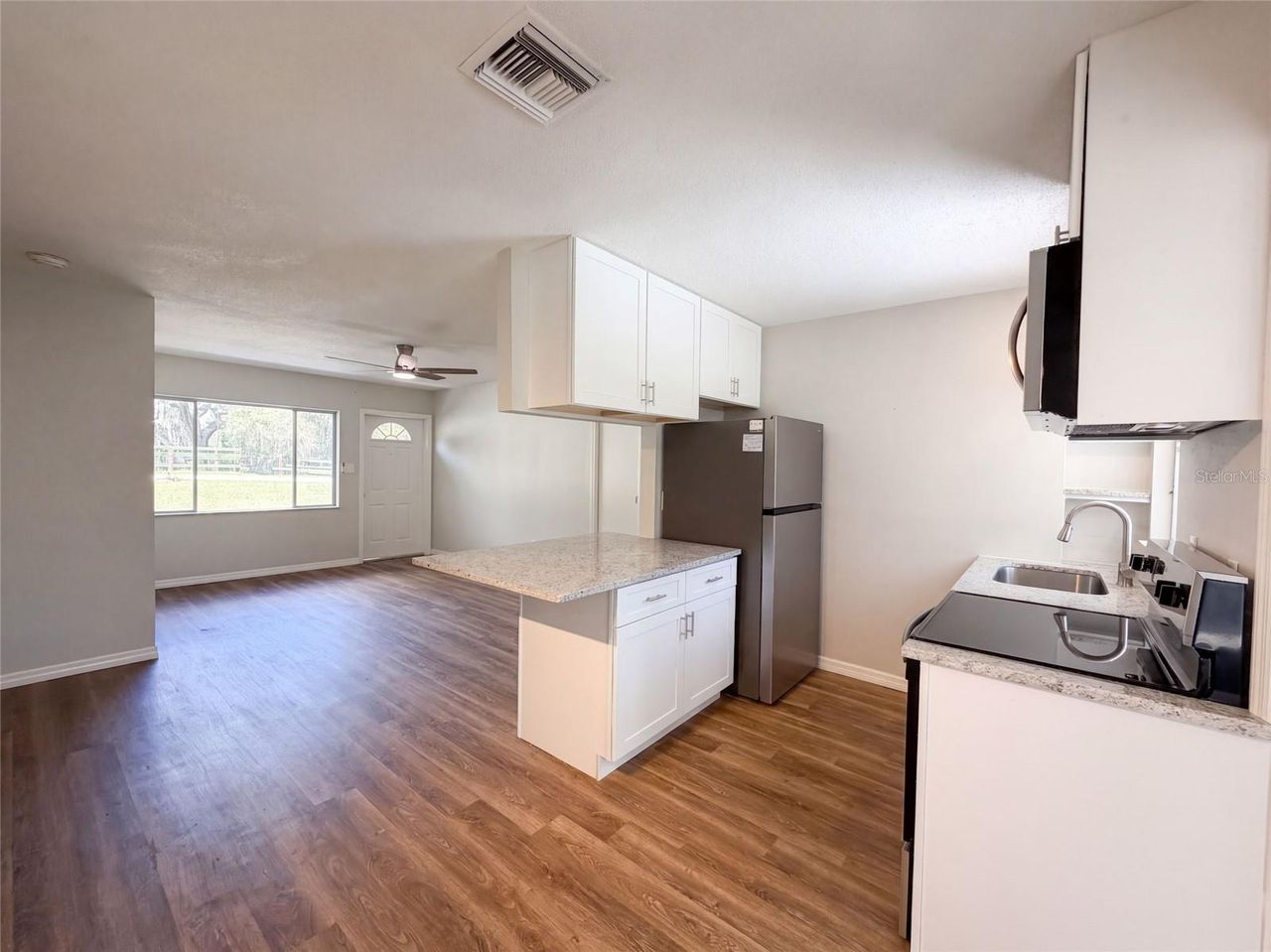 4526 EAGLES NEST ROAD — photo 9