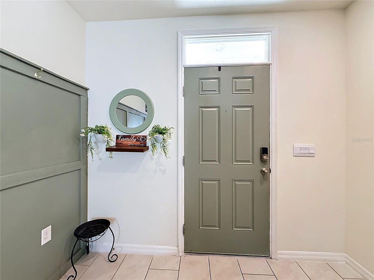 182 AMBERWOOD WAY — photo 3