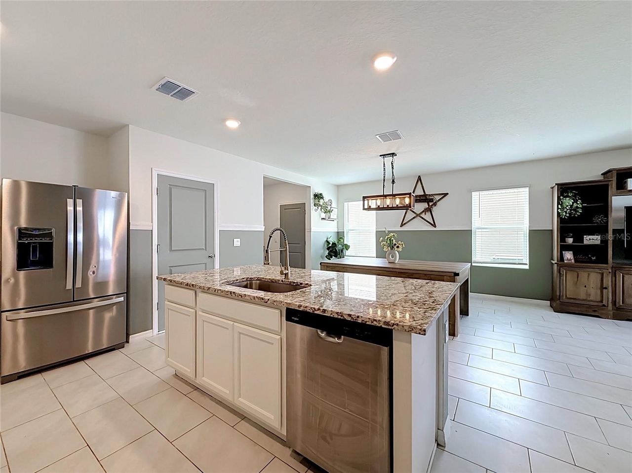 182 AMBERWOOD WAY — photo 11