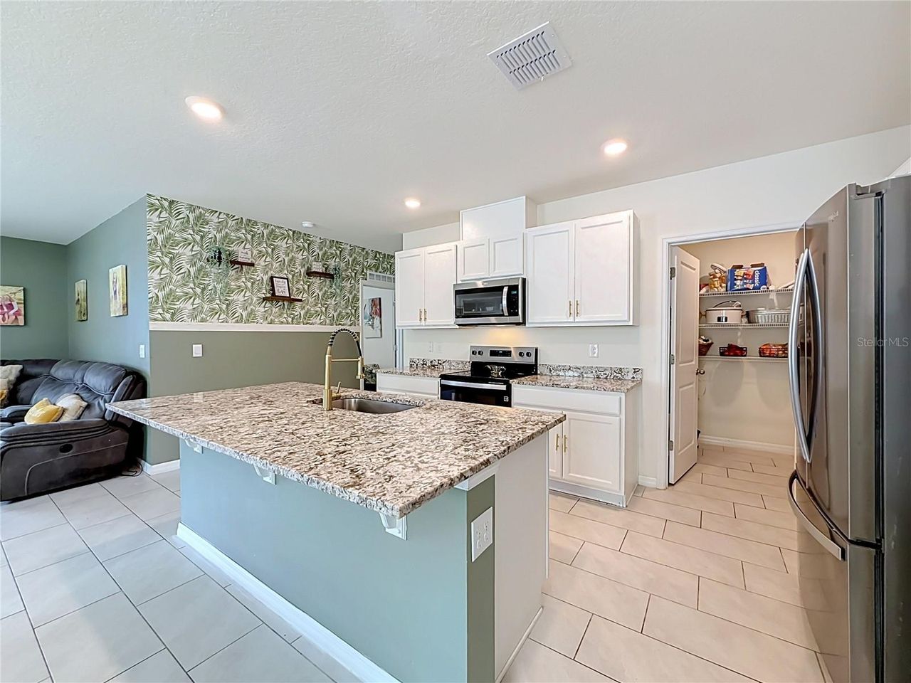 182 AMBERWOOD WAY — photo 13