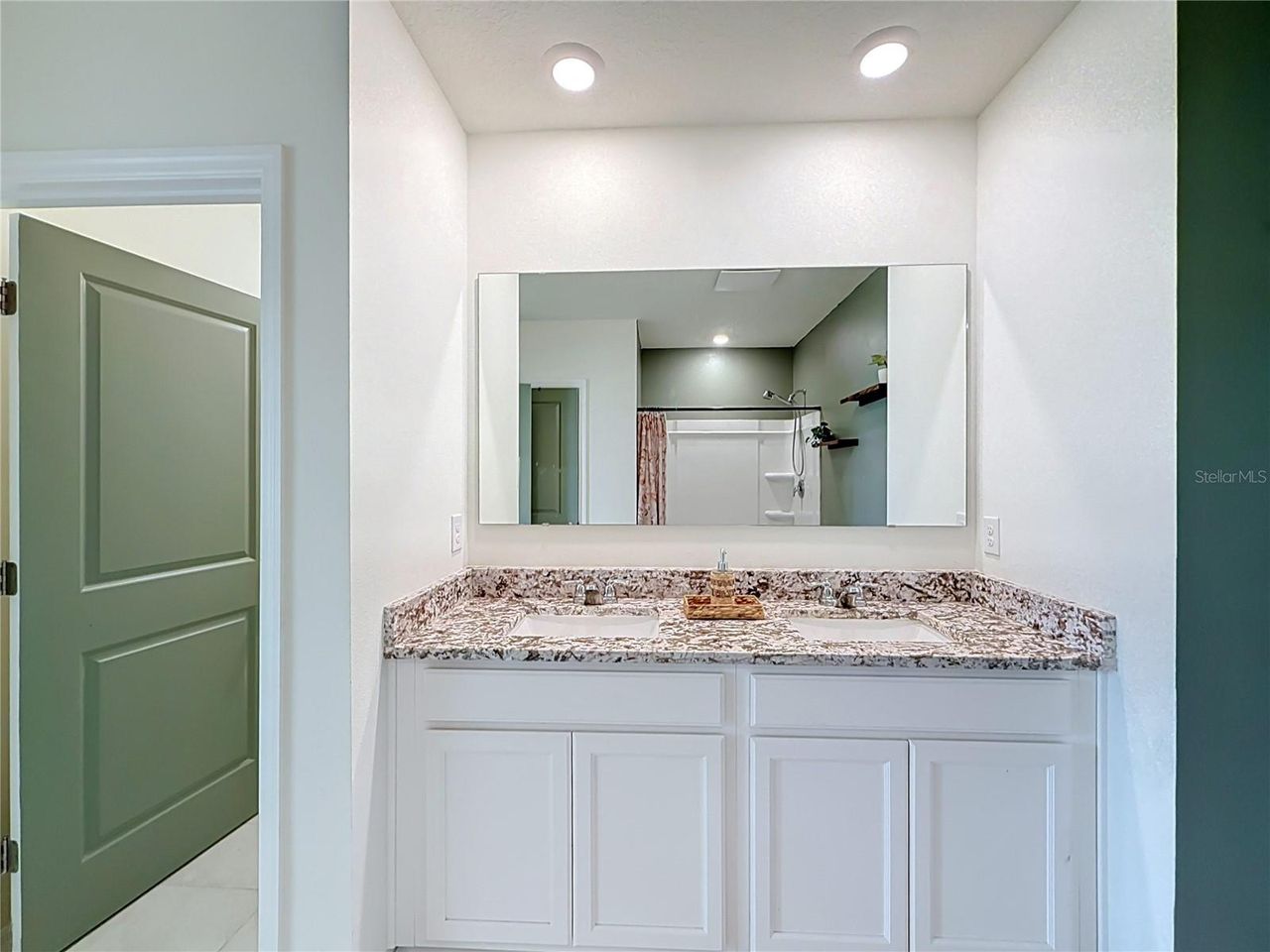 182 AMBERWOOD WAY — photo 31