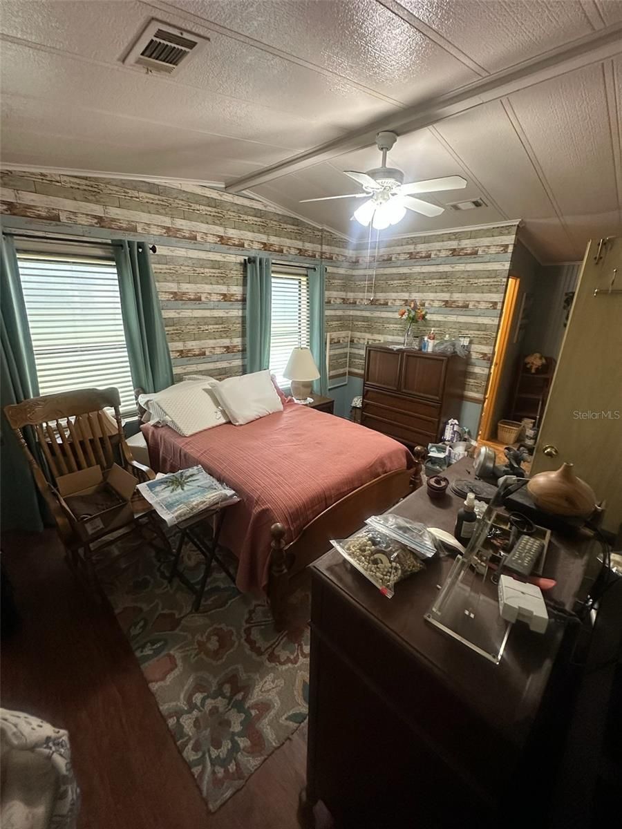 438 TARRSON BOULEVARD — photo 3