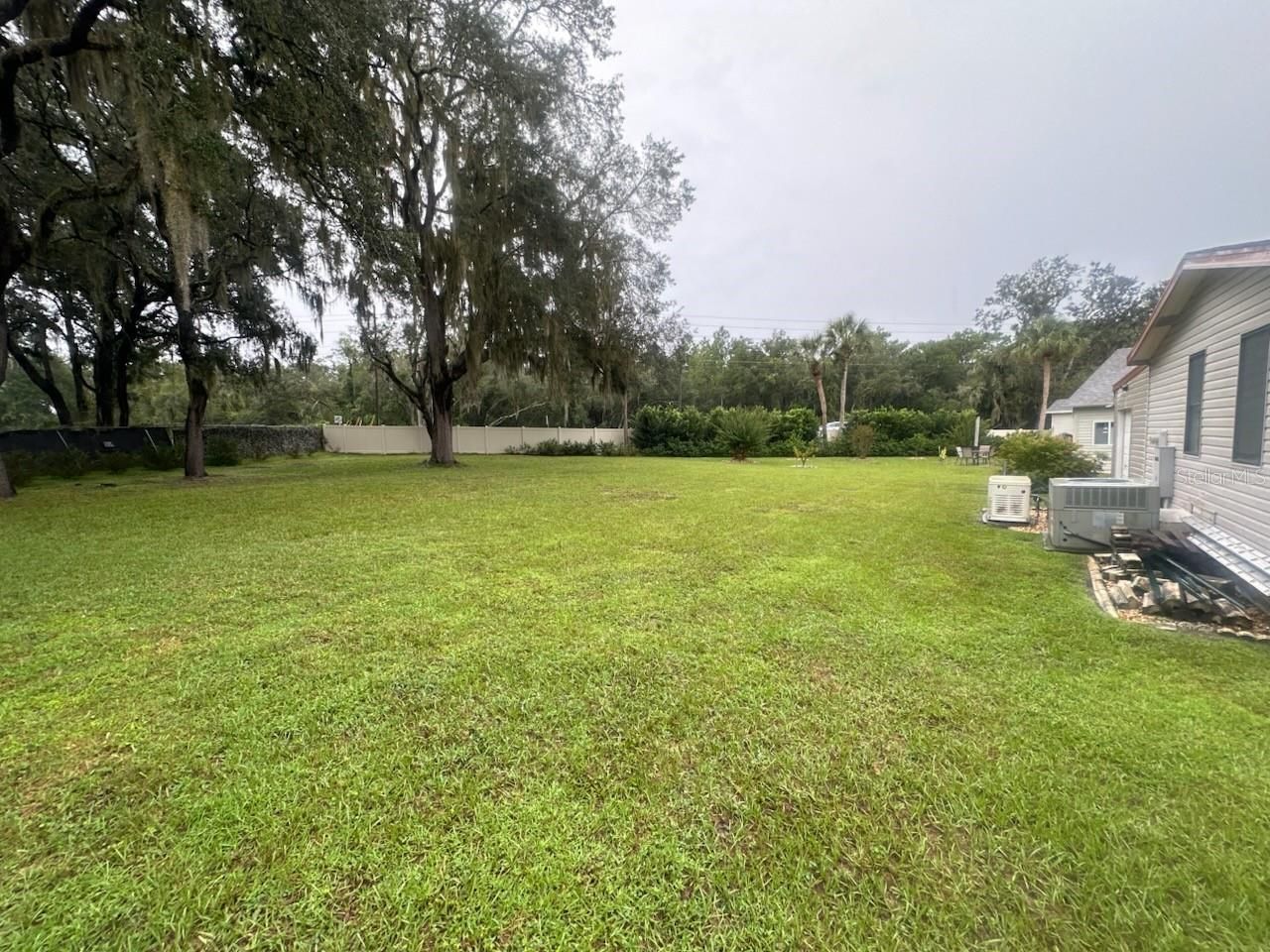 438 TARRSON BOULEVARD — photo 33