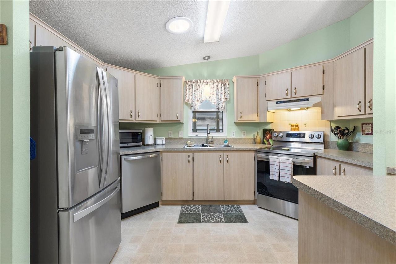 1228 PALMETTO DRIVE — photo 13