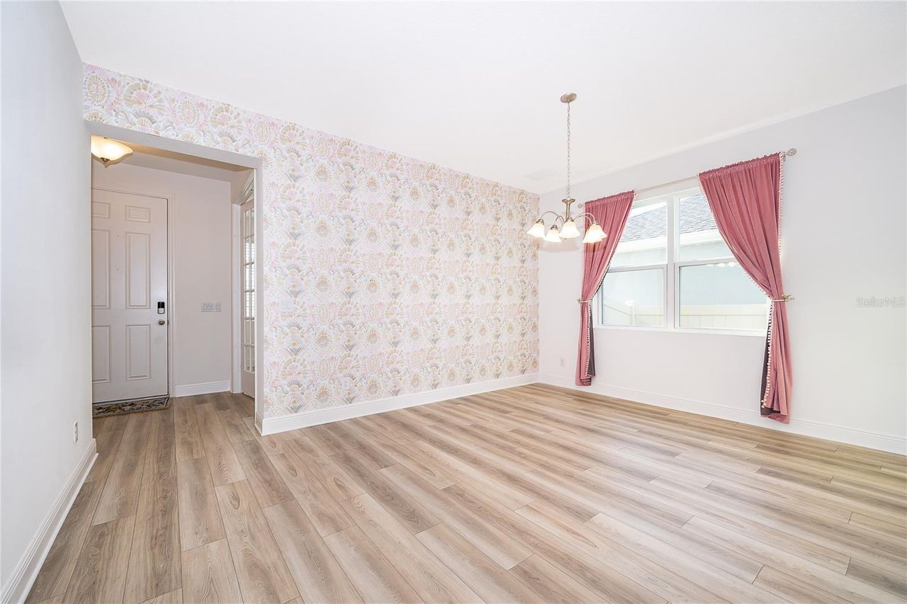 380 LEMONGRASS ROAD — photo 16