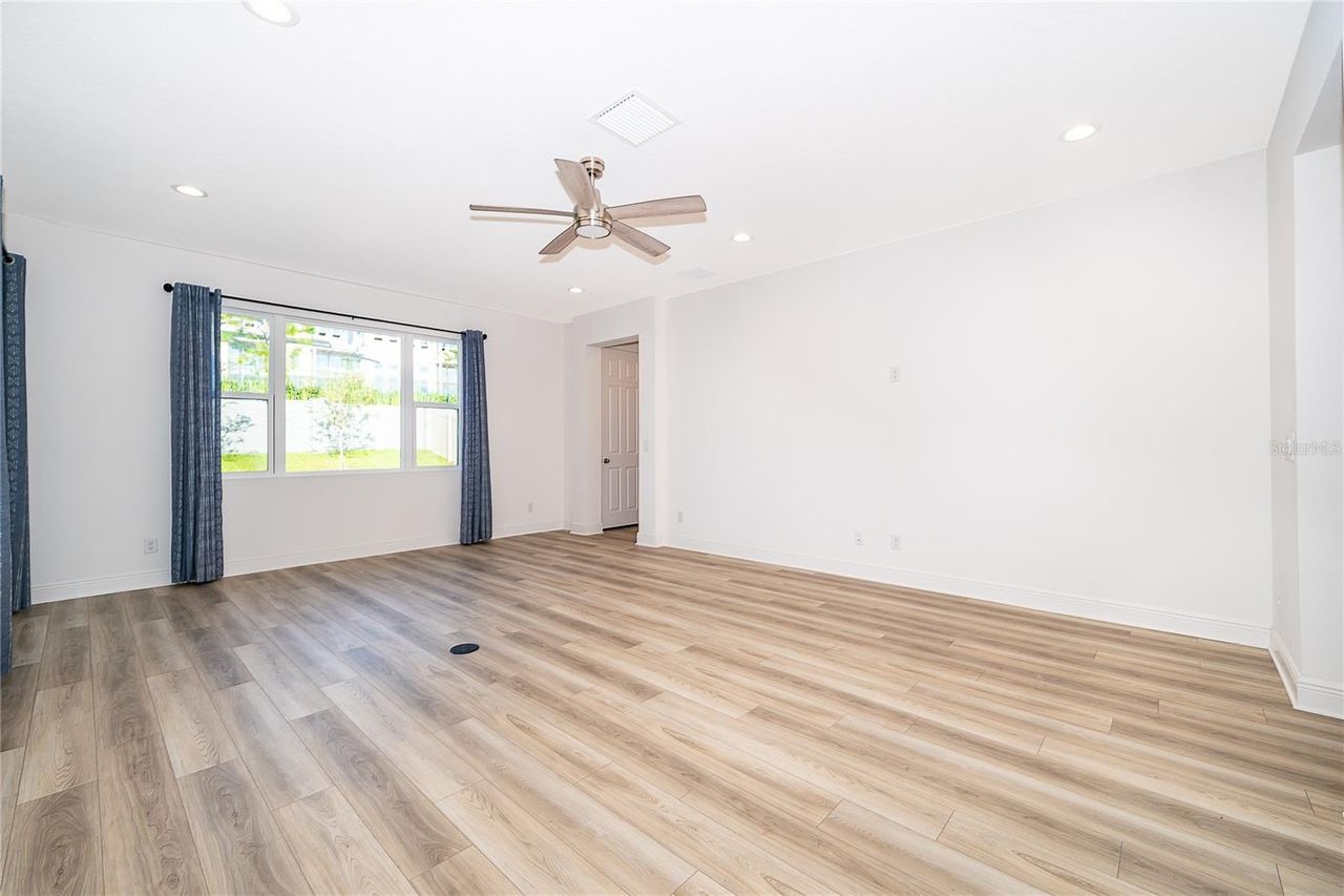 380 LEMONGRASS ROAD — photo 21