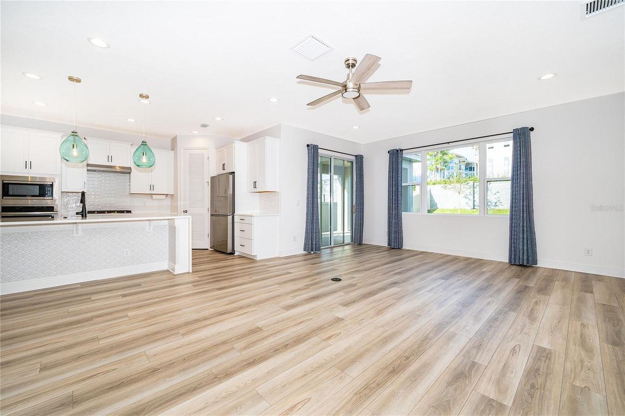 380 LEMONGRASS ROAD — photo 22
