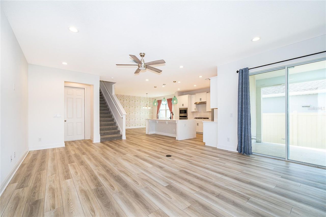 380 LEMONGRASS ROAD — photo 23
