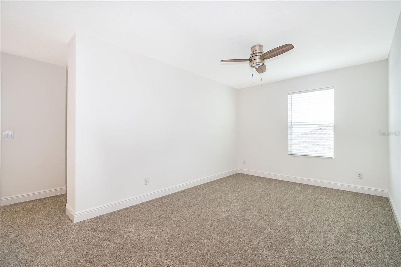 380 LEMONGRASS ROAD — photo 28