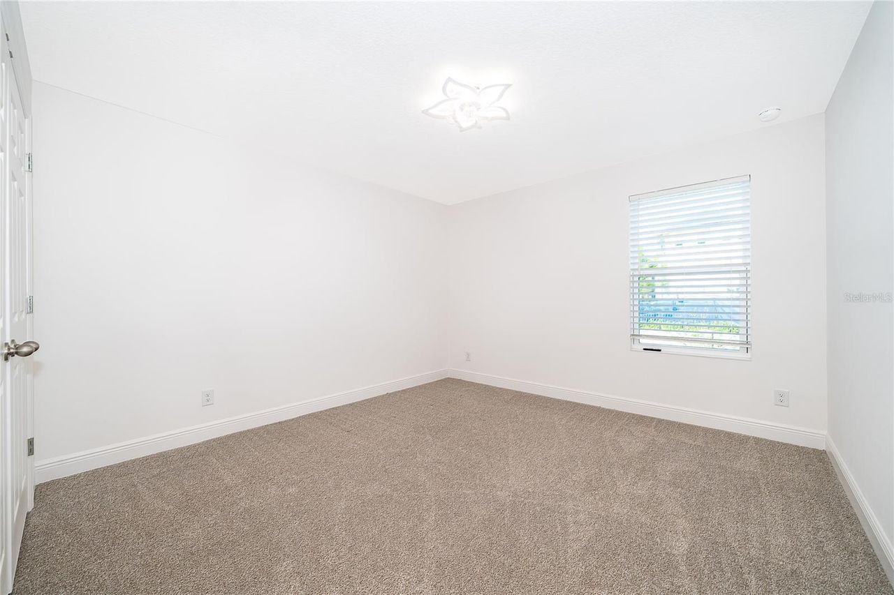 380 LEMONGRASS ROAD — photo 37