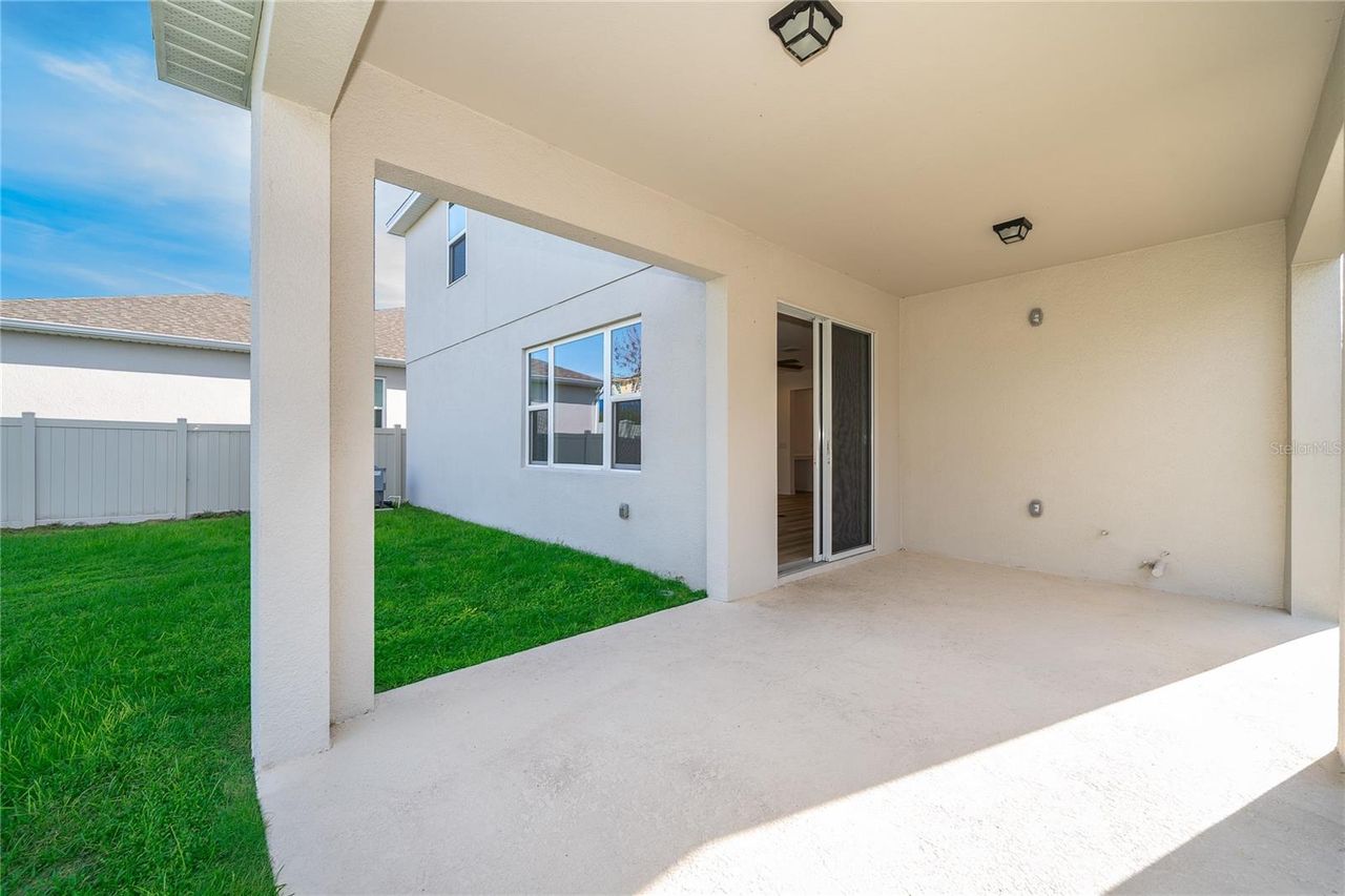 380 LEMONGRASS ROAD — photo 40