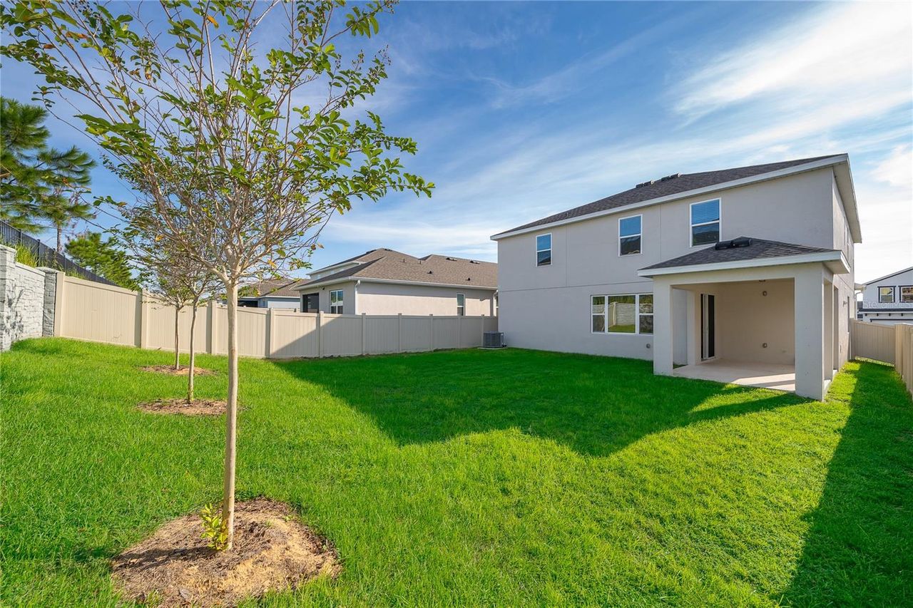 380 LEMONGRASS ROAD — photo 41
