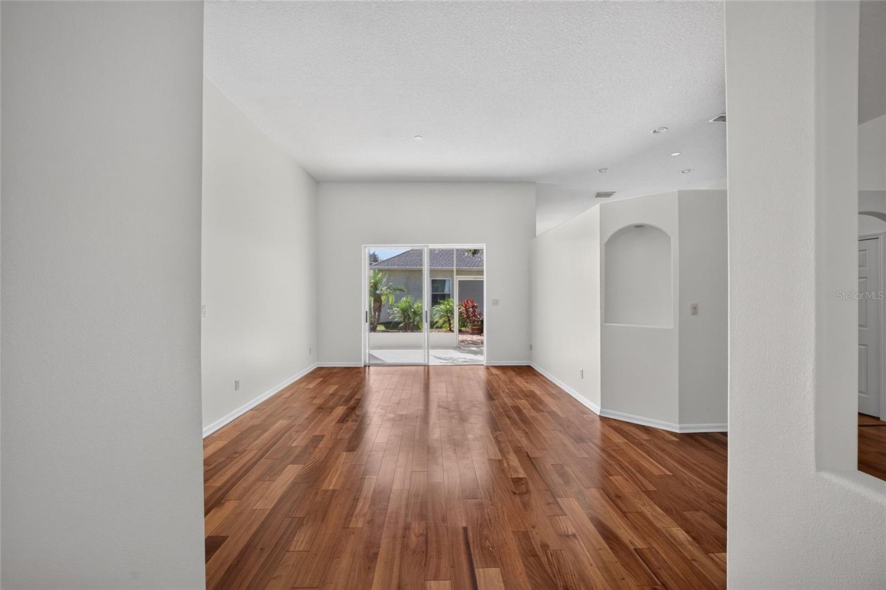 24151 BELLE MEDE DRIVE — photo 6