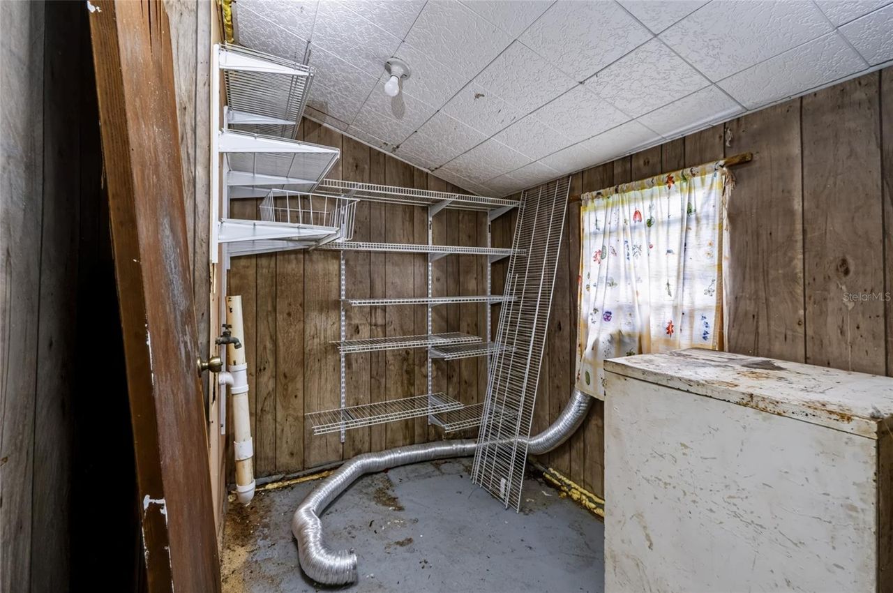 308 GALENA AVENUE — photo 8