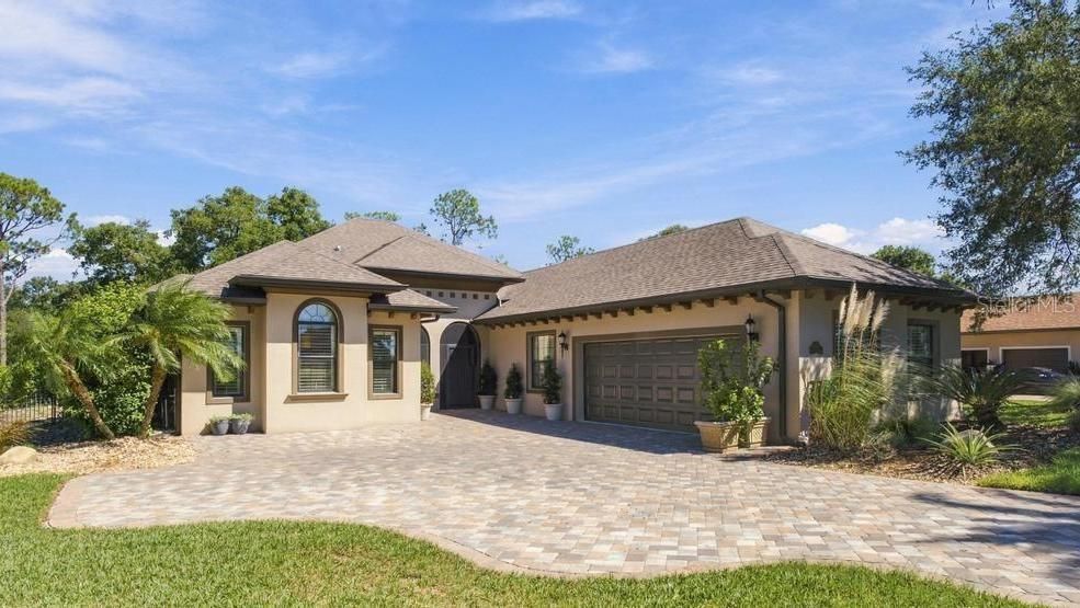 5084 GREENS DRIVE — photo 1