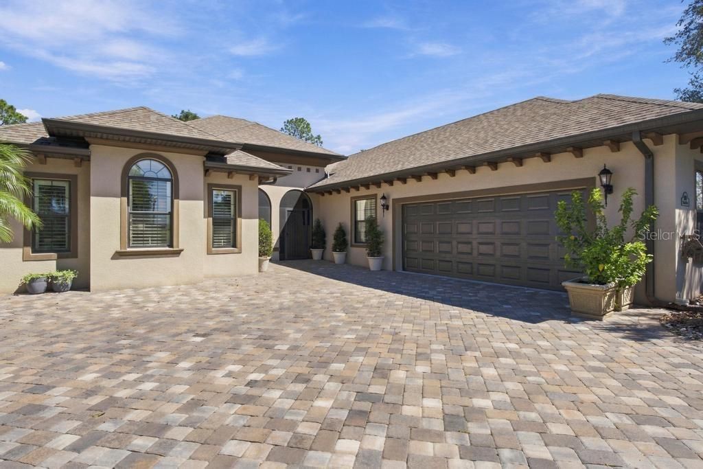 5084 GREENS DRIVE — photo 2