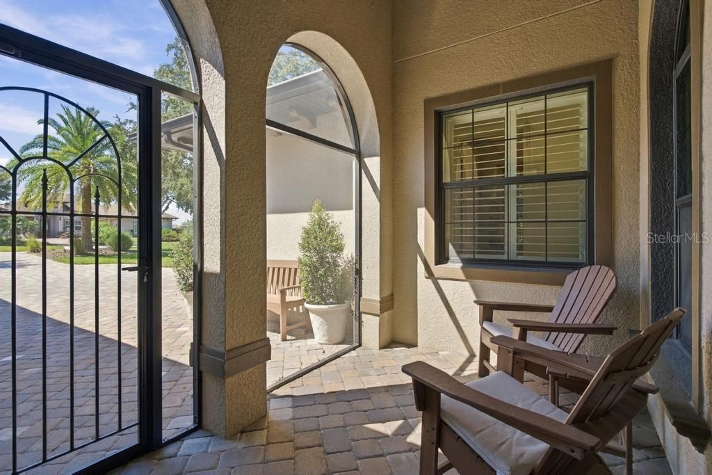 5084 GREENS DRIVE — photo 8