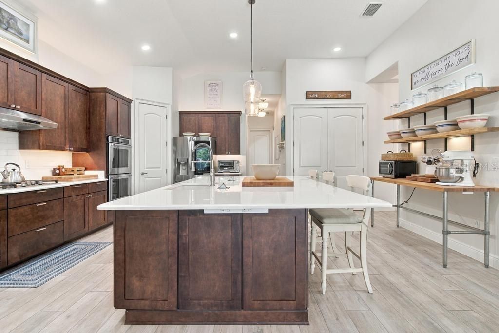 5084 GREENS DRIVE — photo 20