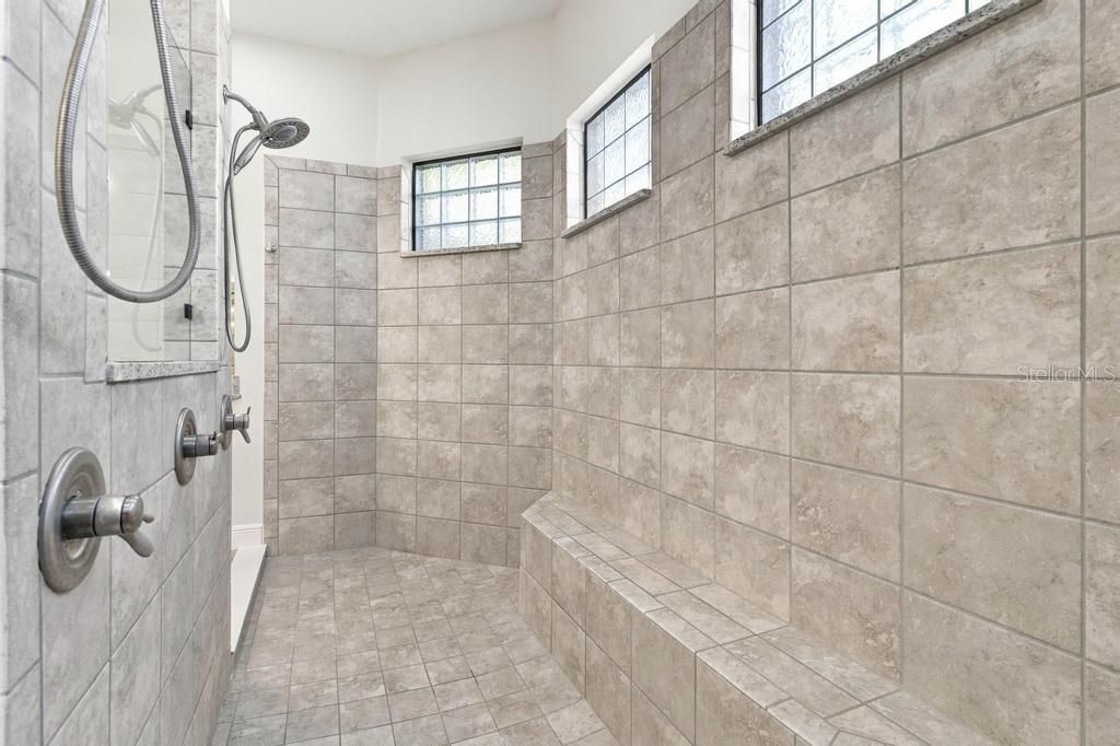 5084 GREENS DRIVE — photo 29
