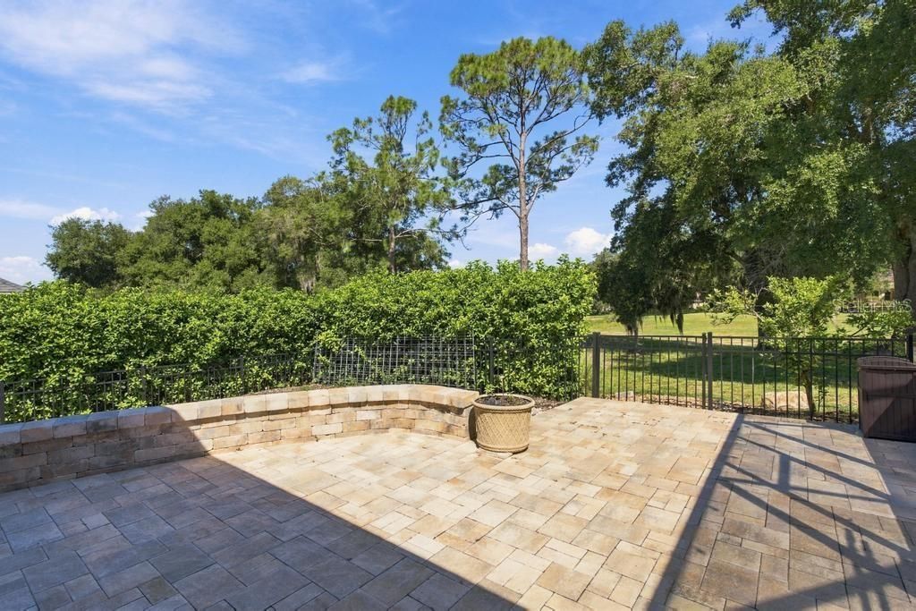 5084 GREENS DRIVE — photo 51