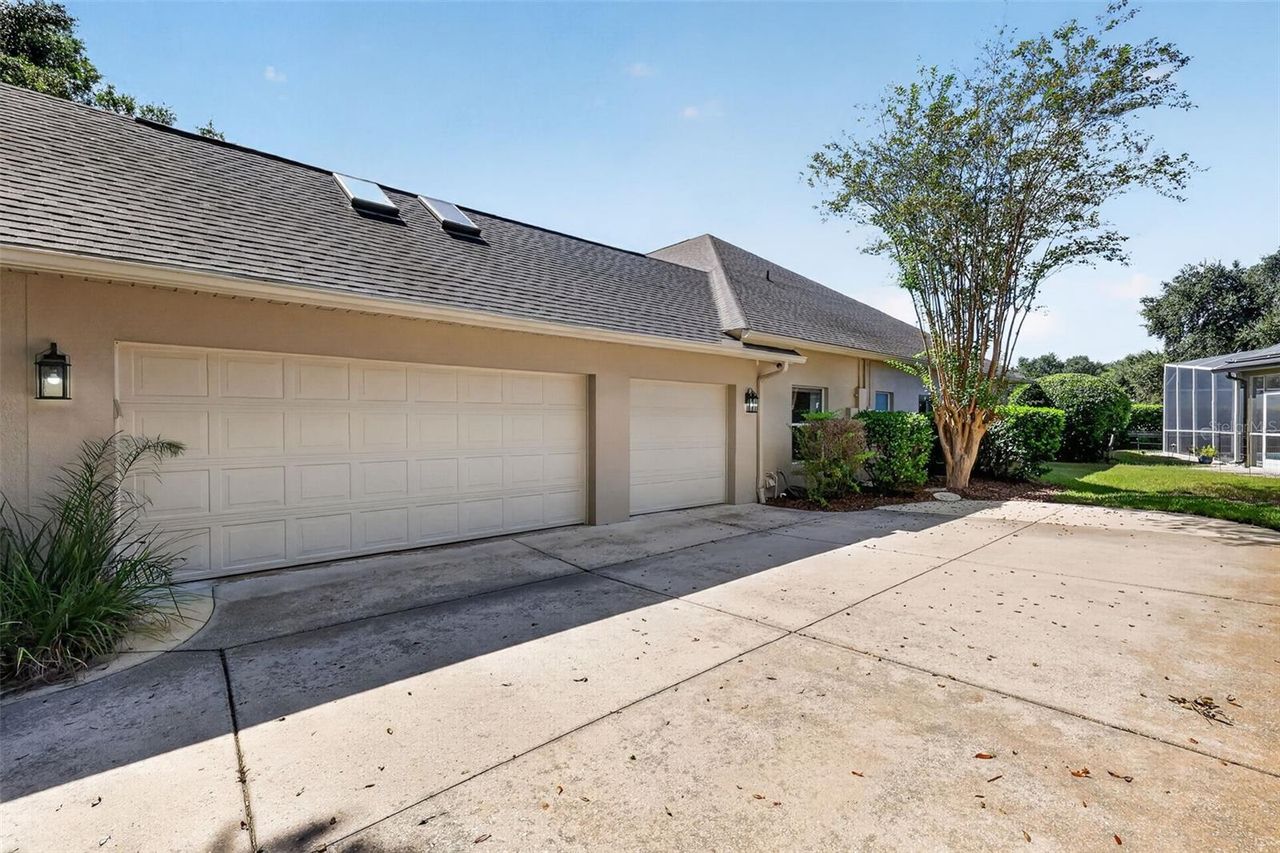 19134 PARK PLACE BOULEVARD — photo 15