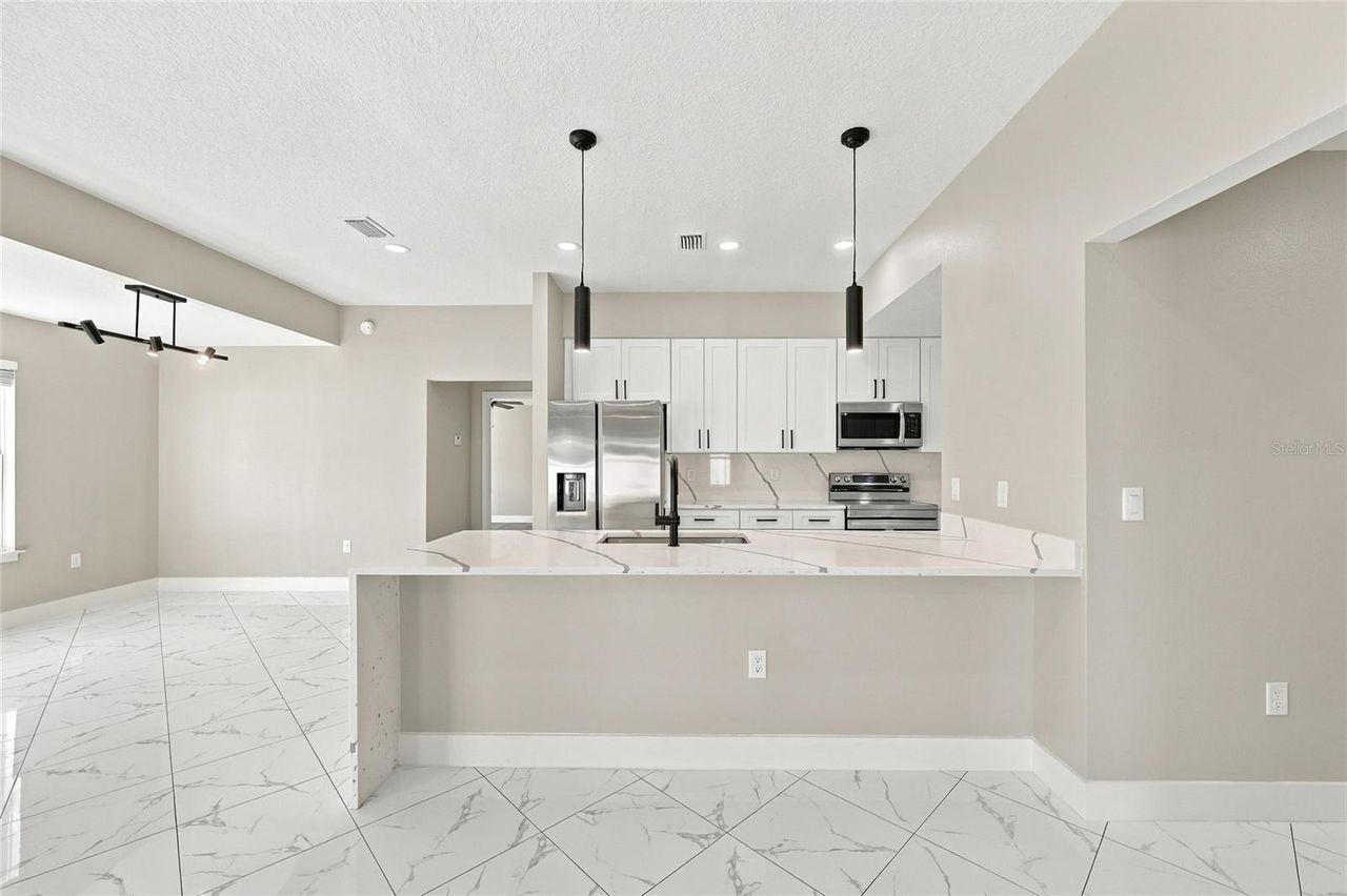 11134 WOODSIDE DRIVE — photo 11