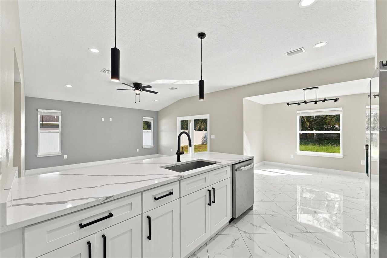 11134 WOODSIDE DRIVE — photo 14