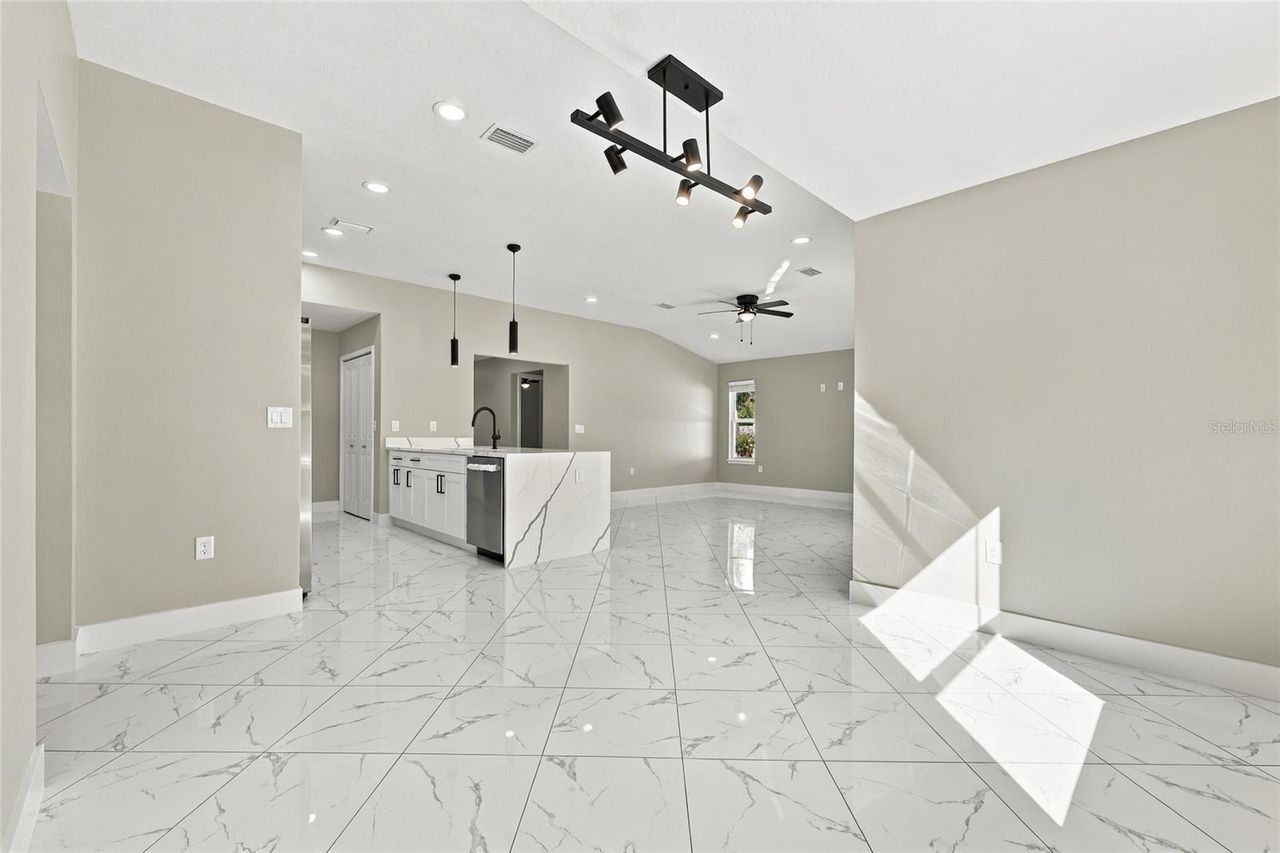11134 WOODSIDE DRIVE — photo 16