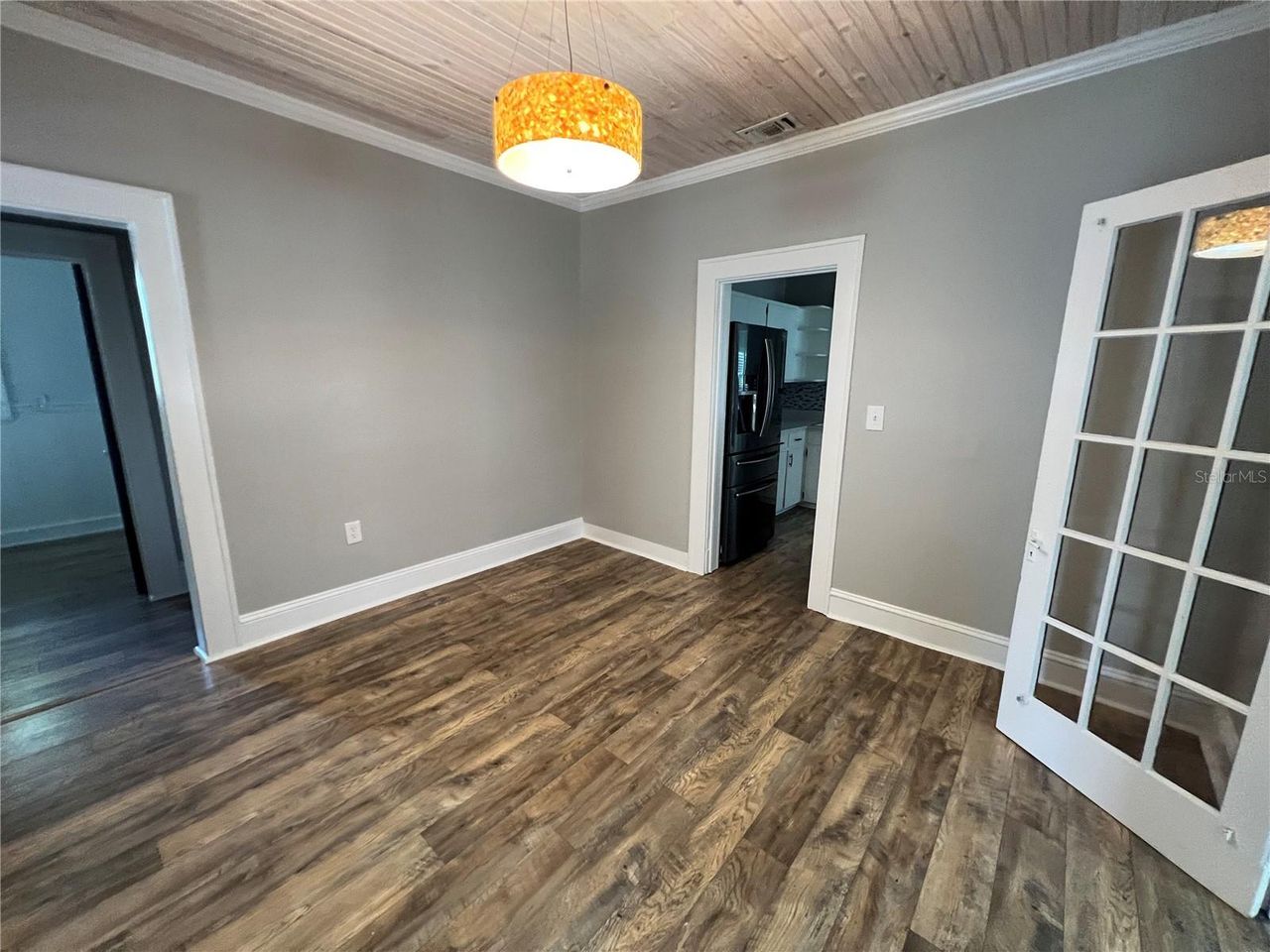494 BRAINARD AVENUE — photo 11