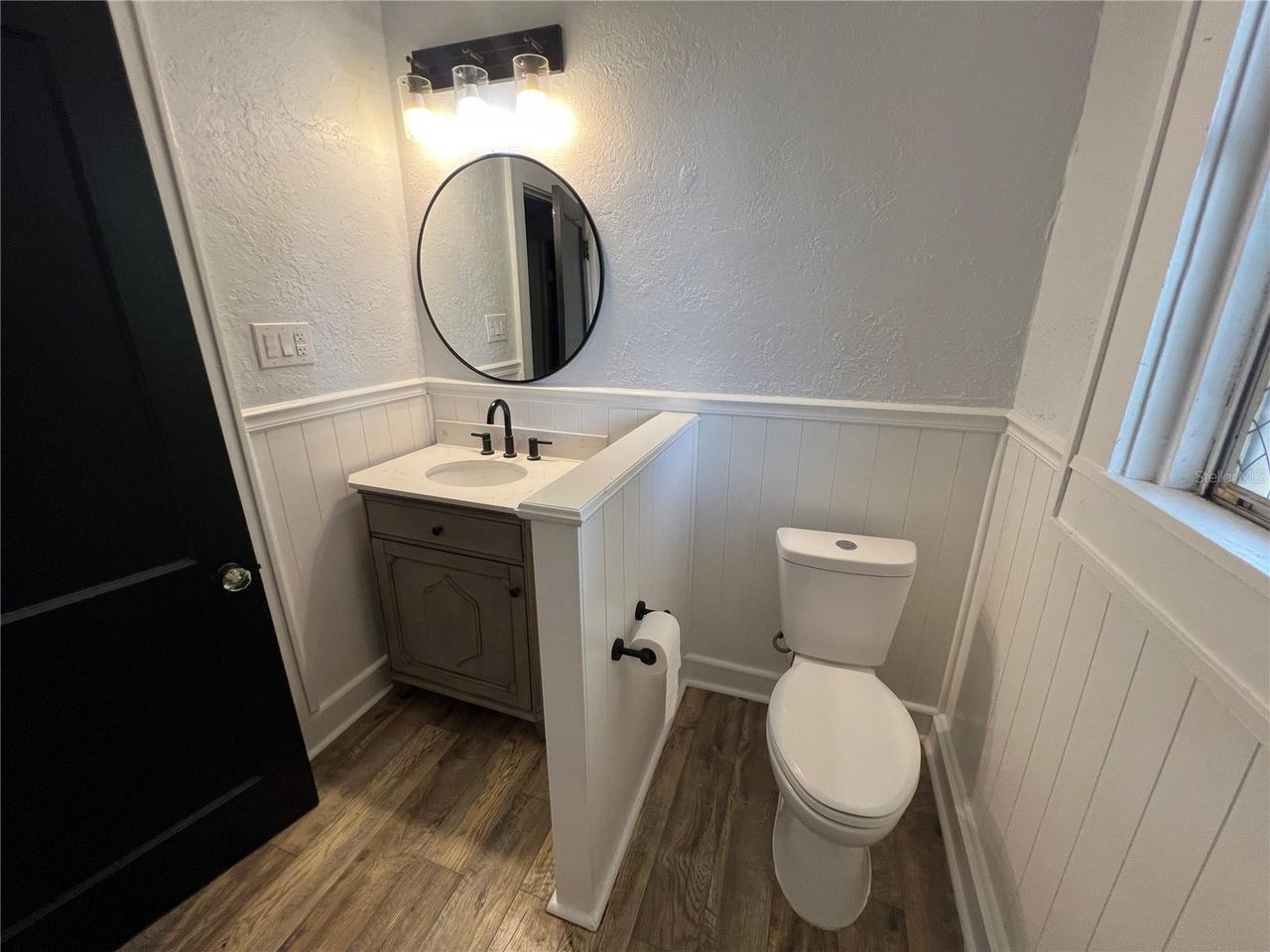 494 BRAINARD AVENUE — photo 14
