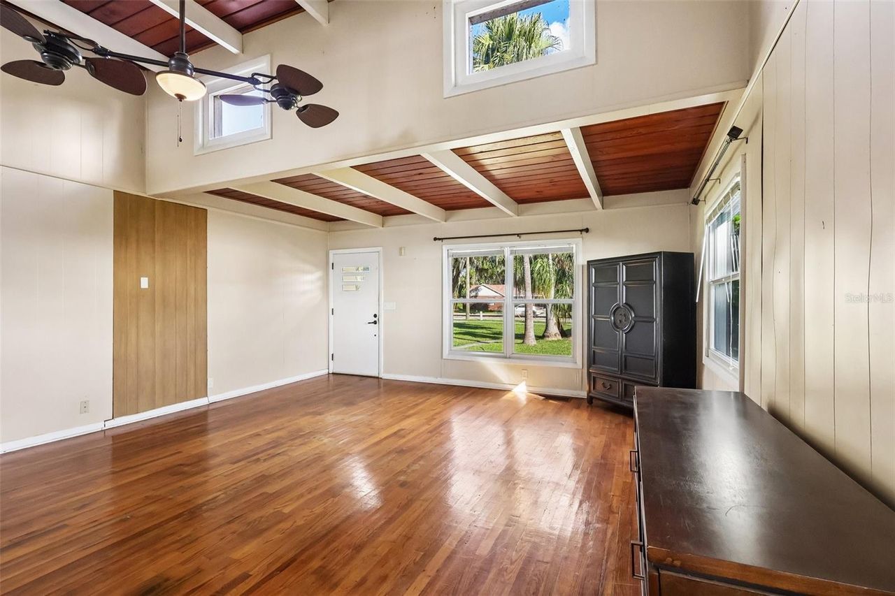 722 LAKE DORA DRIVE — photo 8